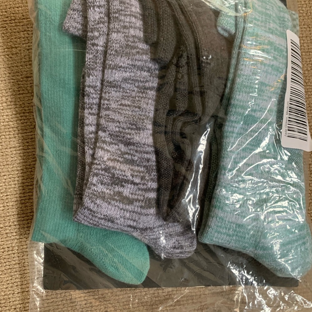 Tommie Copper over the calf compression socks -multi colored pack of 4.